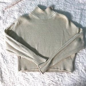 AMERICAN EAGLE MOCK NECK TOP